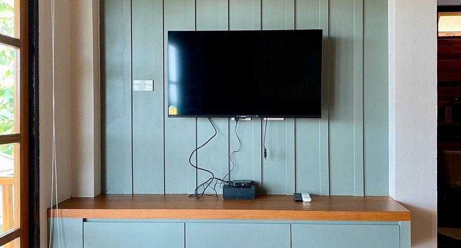 For rent 6 bedrooms house in San Sai, Chiang Mai
