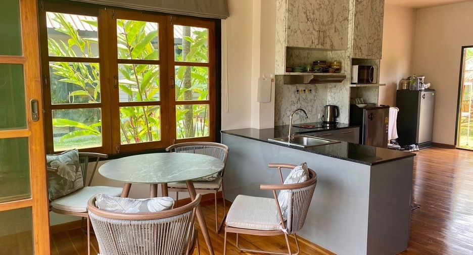 For rent 6 bedrooms house in San Sai, Chiang Mai