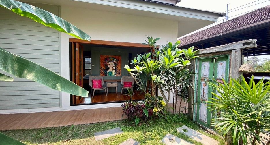For rent 6 bedrooms house in San Sai, Chiang Mai