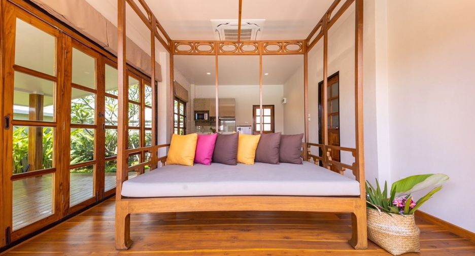 For rent 6 bedrooms house in San Sai, Chiang Mai