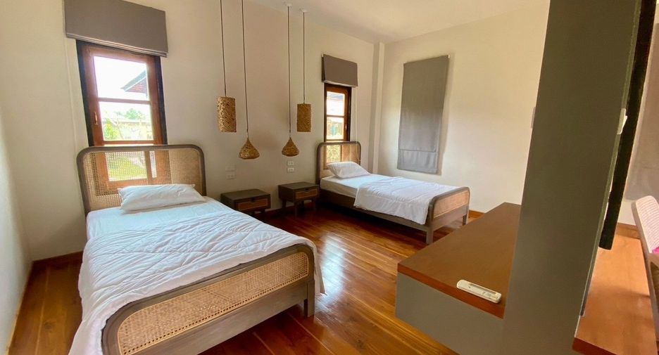 For rent 6 bedrooms house in San Sai, Chiang Mai