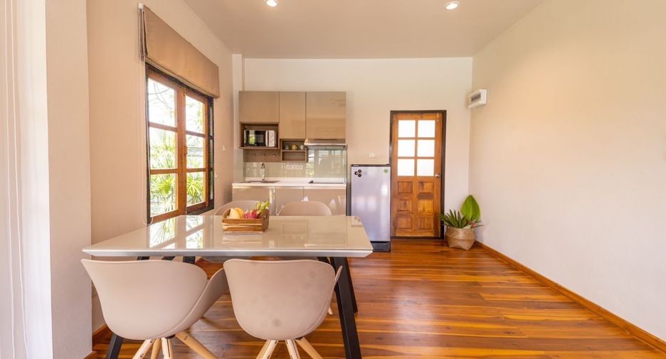 For rent 6 bedrooms house in San Sai, Chiang Mai