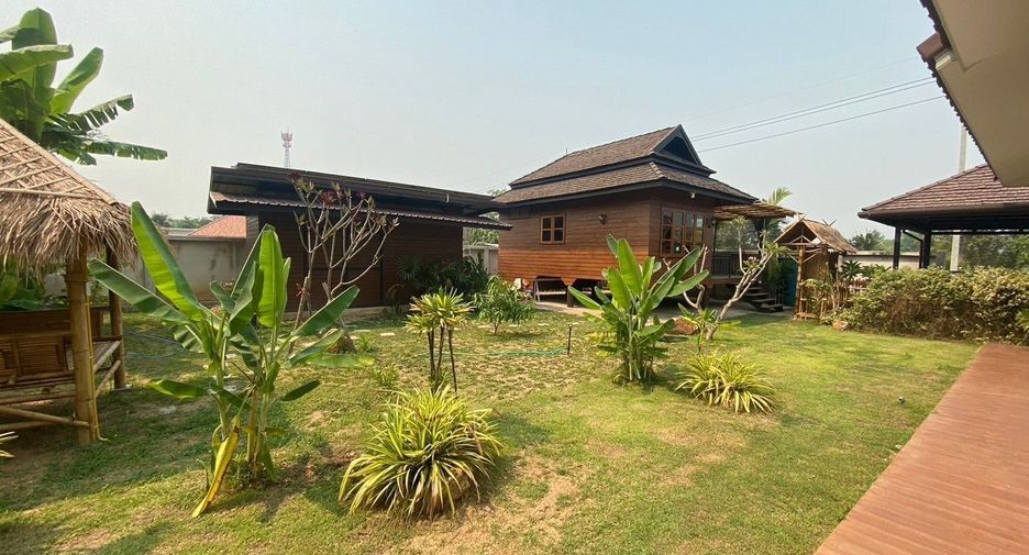 For rent 6 bedrooms house in San Sai, Chiang Mai