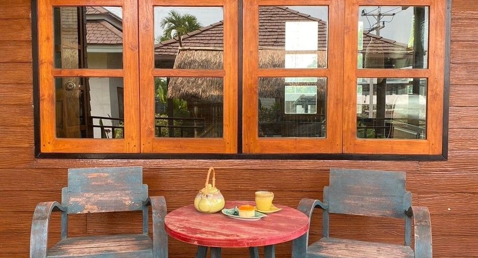 For rent 6 bedrooms house in San Sai, Chiang Mai