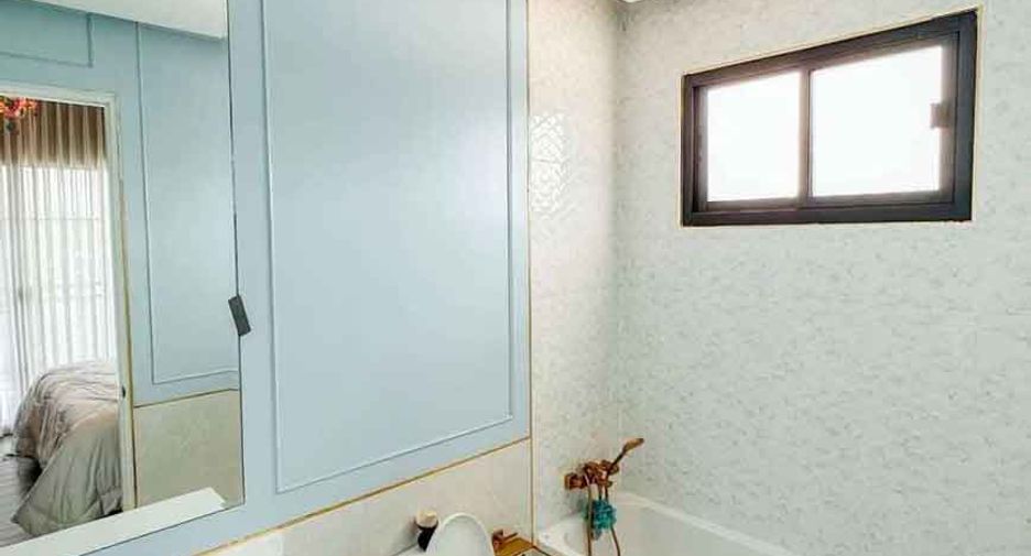 For sale 4 bedrooms house in Hang Dong, Chiang Mai