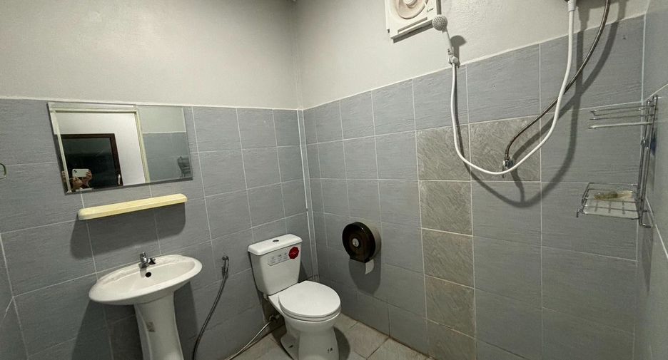 Casa en venta de 7 habitaciones en Klaeng, Rayong