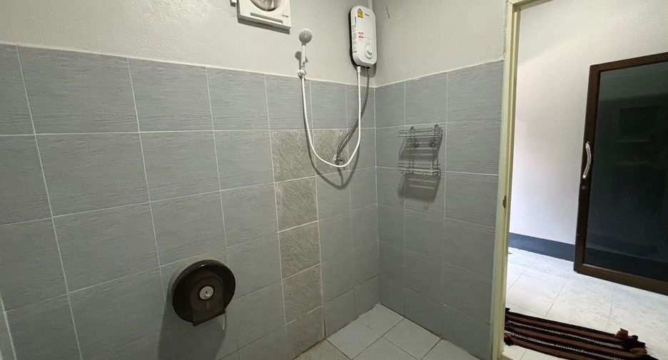 Casa en venta de 7 habitaciones en Klaeng, Rayong