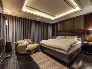 For rent 4 bedrooms house in Watthana, Bangkok