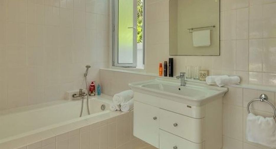 For rent 3 bedrooms villa in Thalang, Phuket