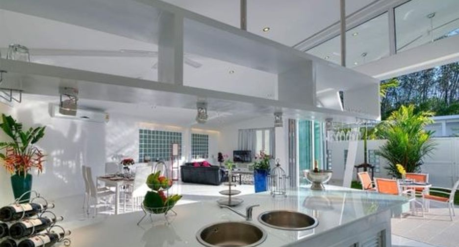 For rent 3 bedrooms villa in Thalang, Phuket