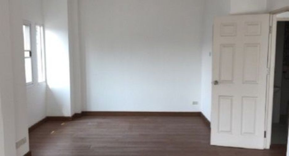 For sale 3 bedrooms house in Doi Saket, Chiang Mai