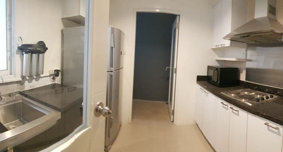 Wohnung zum Kauf mit 3 Zimmer in Khlong Toei, Bangkok