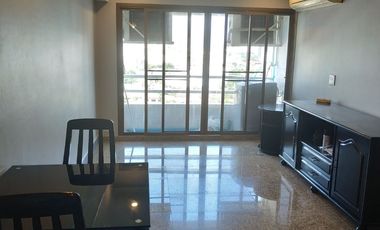 For rent and for sale 1 bed condo in Watthana, Bangkok