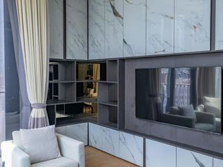 Condo en alquiler de 2 habitaciones en Pathum Wan, Bangkok