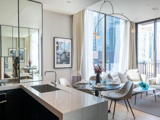 Condo en alquiler de 2 habitaciones en Pathum Wan, Bangkok