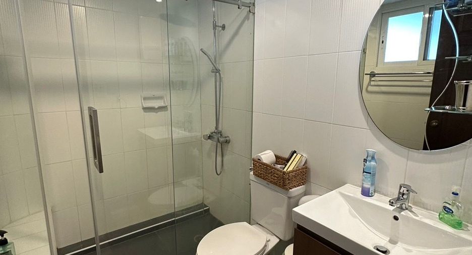 For rent 3 ベッドルーム apartment in Watthana, Bangkok
