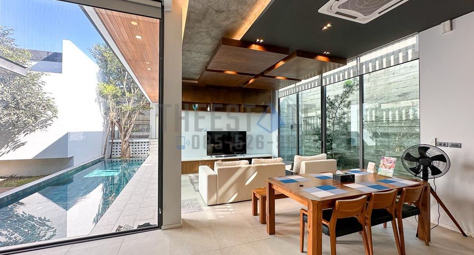 For rent 3 bedrooms house in Mueang Chiang Mai, Chiang Mai