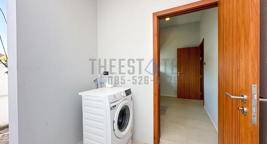 For rent 3 bedrooms house in Mueang Chiang Mai, Chiang Mai