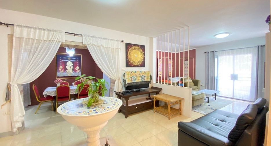 À louer 4 chambres maison à Doi Saket, Chiang Mai