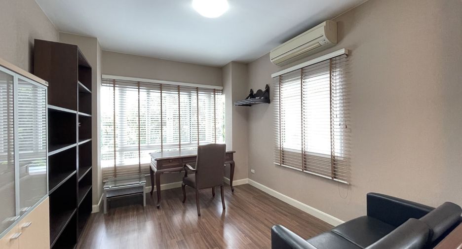 For sale 4 bedrooms house in Prawet, Bangkok