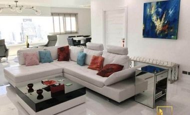 For rent 3 bedrooms condo in Sathon, Bangkok