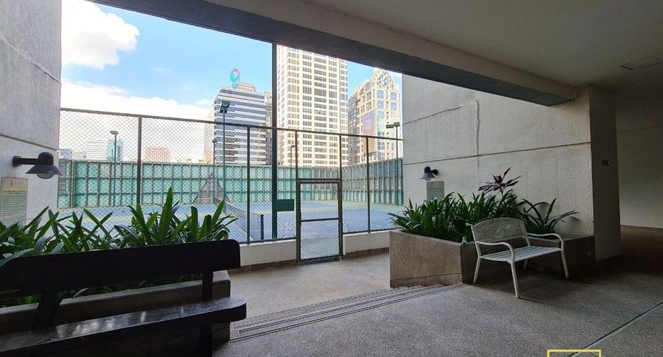 Condo en alquiler de 3 habitaciones en Sathon, Bangkok