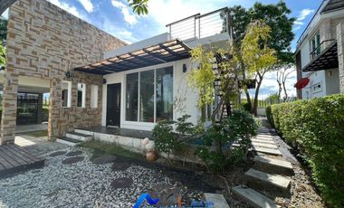 For sale 3 bedrooms villa in Hua Hin, Prachuap Khiri Khan