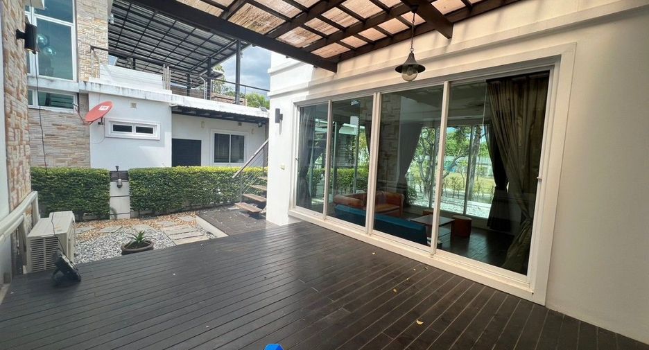 For sale 3 bedrooms villa in Hua Hin, Prachuap Khiri Khan