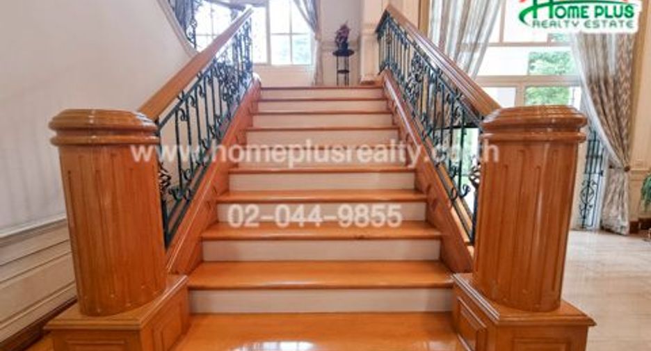 ขาย 4 ห้องนอน บ้านเดี่ยว ใน วังทองหลาง, กรุงเทพฯ