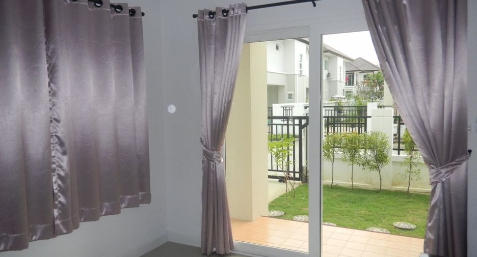 Haus zum Kauf mit 3 Zimmer in Thanyaburi, Pathum Thani