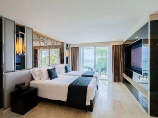 For sale 164 bed hotel in Pratumnak, Pattaya