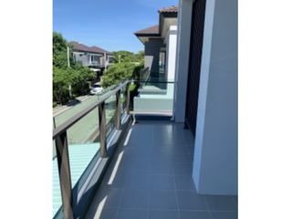Haus zur Miete mit 5 Zimmer in Bang Phli, Samut Prakan
