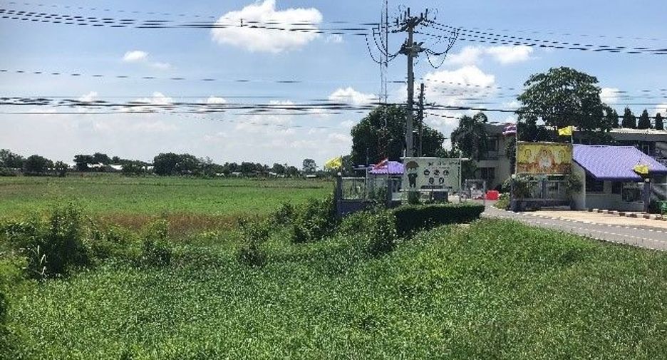 For sale land in In Buri, Sing Buri