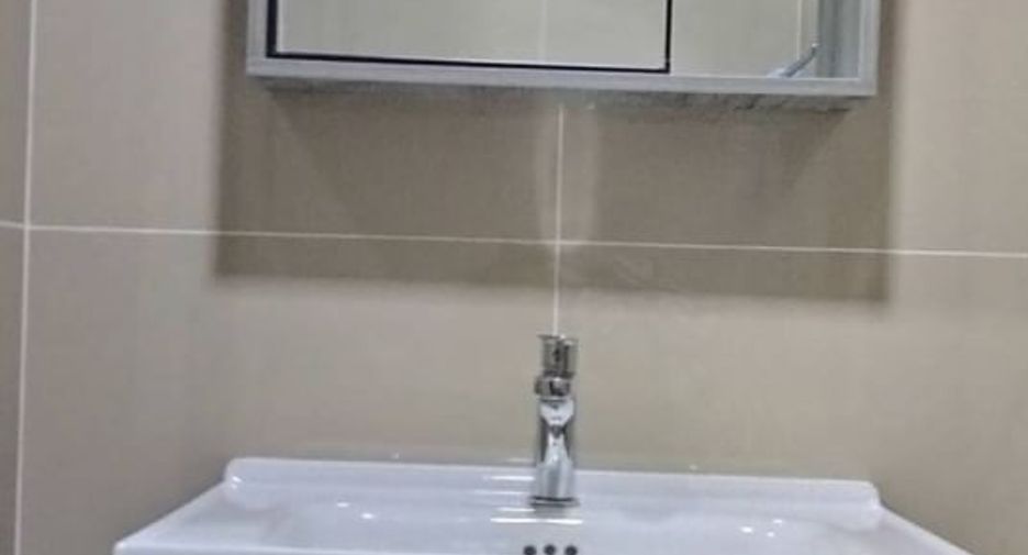 Wohnung zur Miete mit 1 Zimmer in Bang Na, Bangkok