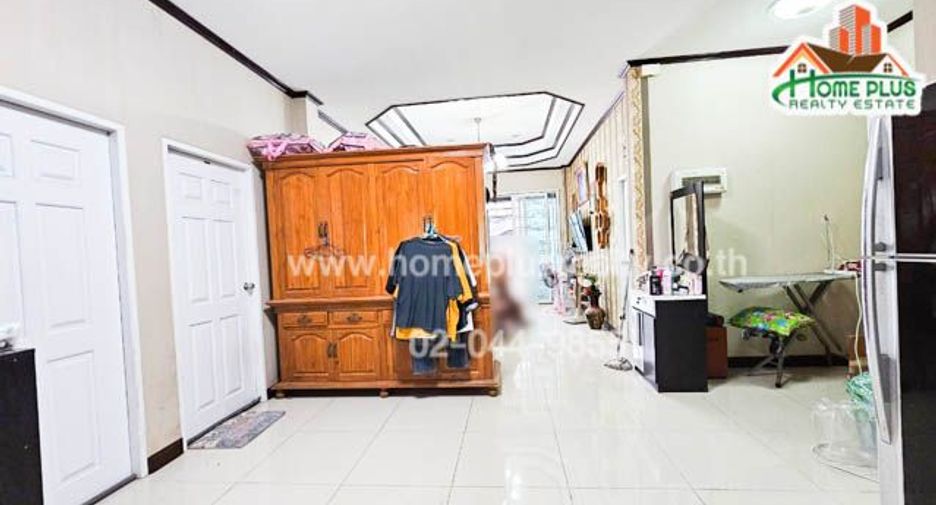 For sale 3 bed house in Mueang Chachoengsao, Chachoengsao