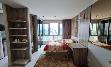 Wohnung zum Kauf mit 1 Zimmer in Bang Sue, Bangkok