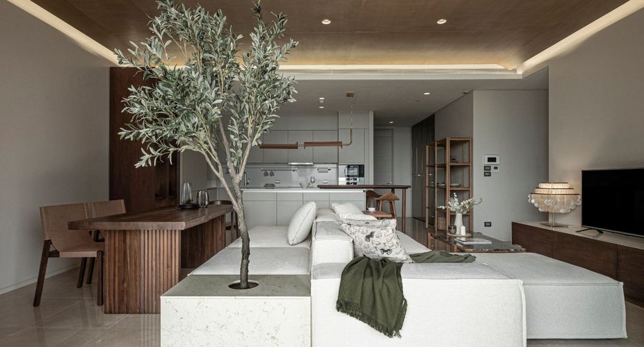 For rent 2 bed condo in Pathum Wan, Bangkok Hipflat