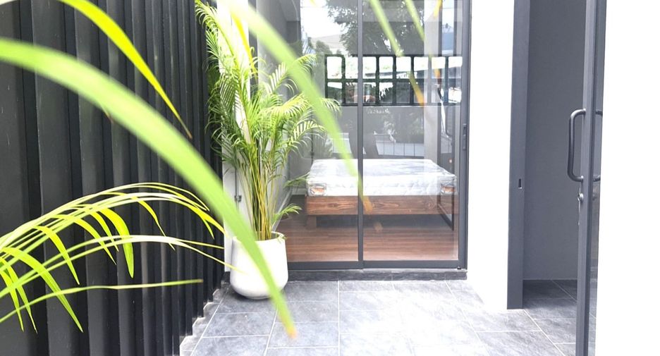 À vendre bureau à Suan Luang, Bangkok