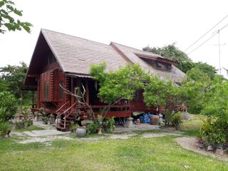 For sale 2 bed house in Hankha, Chainat