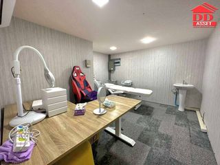 For rent そして for sale retail Space in Lat Phrao, Bangkok