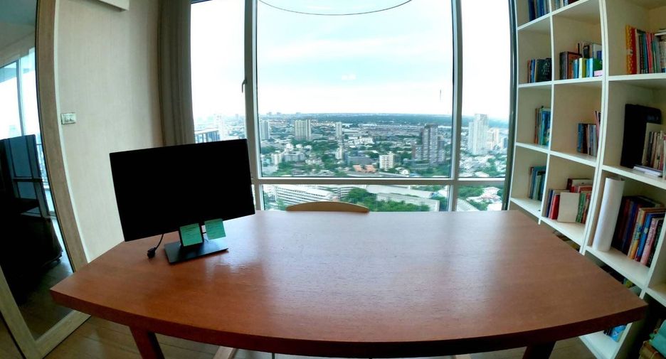 ขาย 4 ห้องนอน คอนโด ใน คลองเตย, กรุงเทพฯ