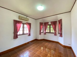 Haus zur Miete und zum Kauf mit 4 Zimmer in San Sai, Chiang Mai