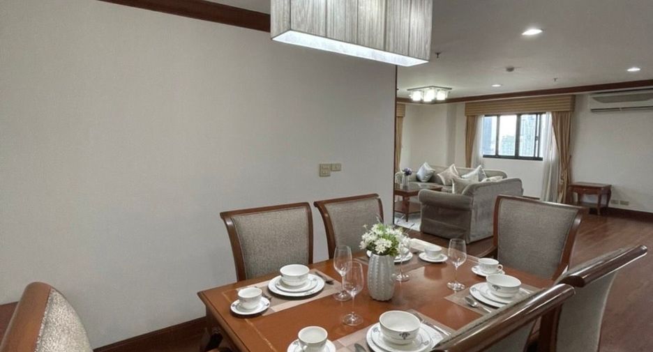 Apartamento con servicios en alquiler de 3 habitaciones en Watthana, Bangkok