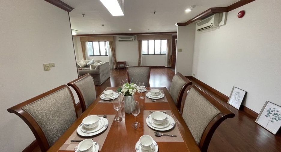 Apartamento con servicios en alquiler de 3 habitaciones en Watthana, Bangkok