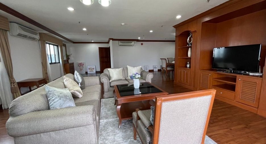 Apartamento con servicios en alquiler de 3 habitaciones en Watthana, Bangkok