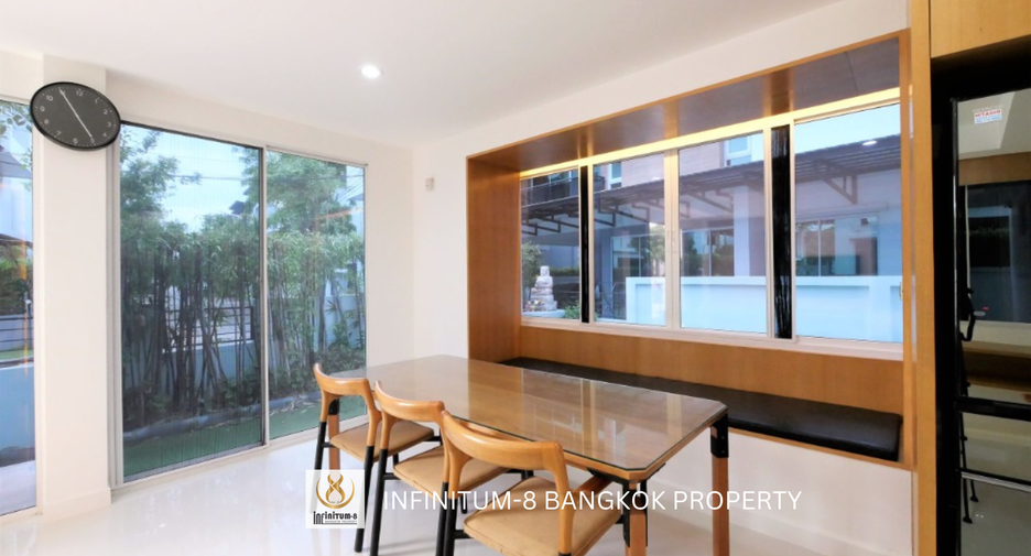 For sale 3 bedrooms house in Prawet, Bangkok