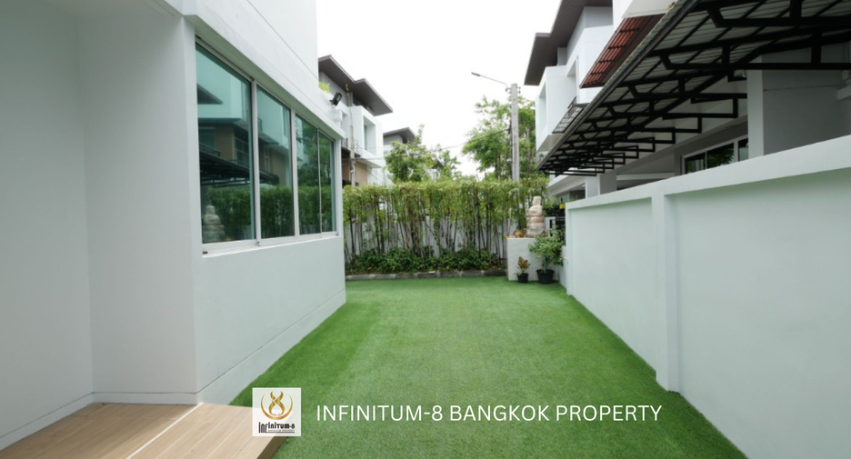 For sale 3 bedrooms house in Prawet, Bangkok