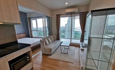 For sale 1 bed condo in Si Racha, Chonburi