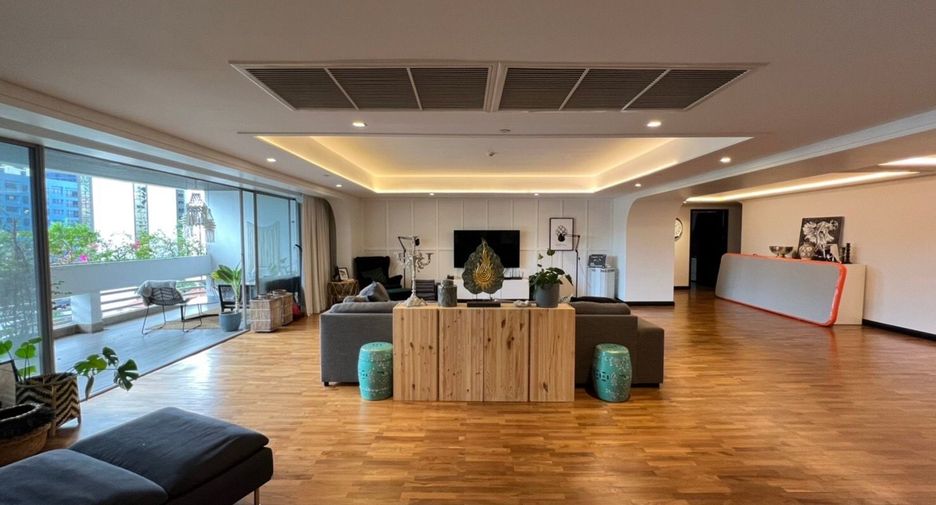 Apartamento en alquiler de 4 habitaciones en Watthana, Bangkok