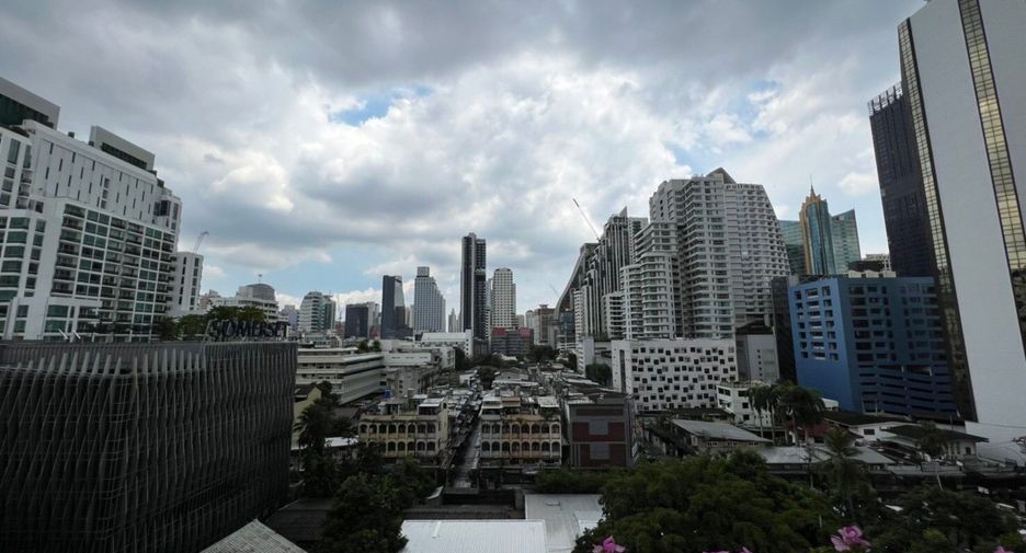 Apartamento en alquiler de 4 habitaciones en Watthana, Bangkok